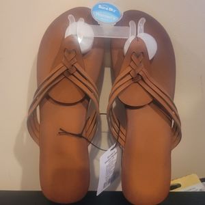 Ladies sandals